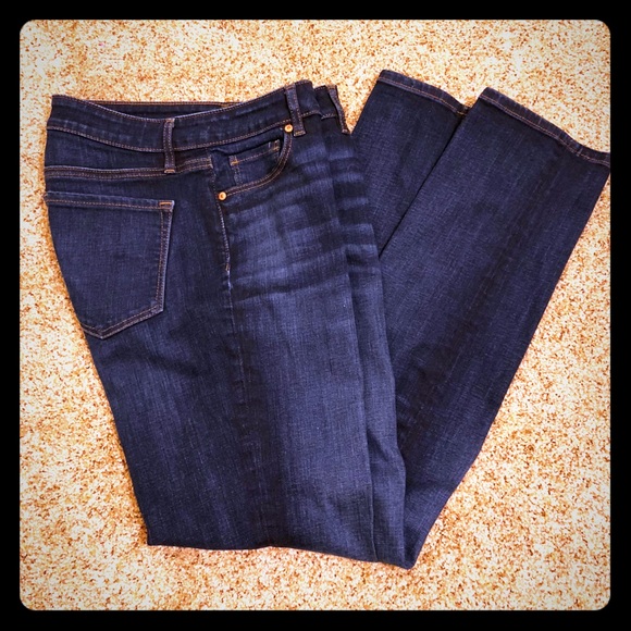 LOFT Denim - Loft Curvy Straight Jeans